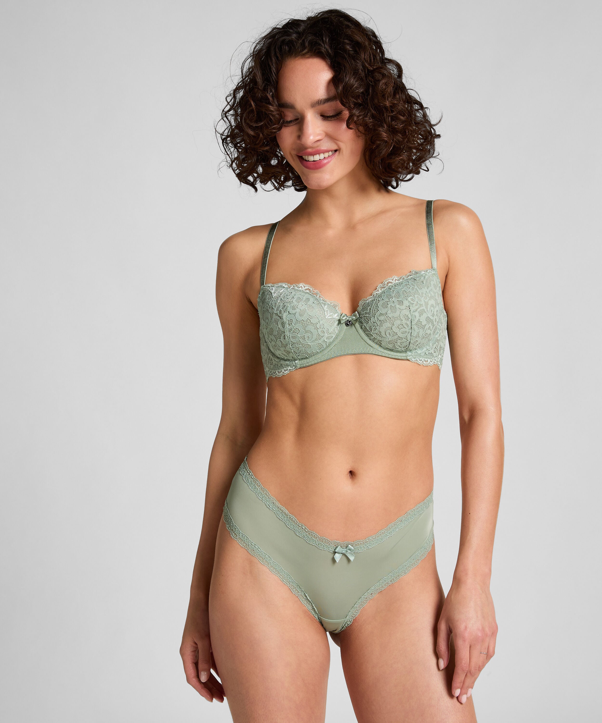 Brazilian v-shape London, Groen