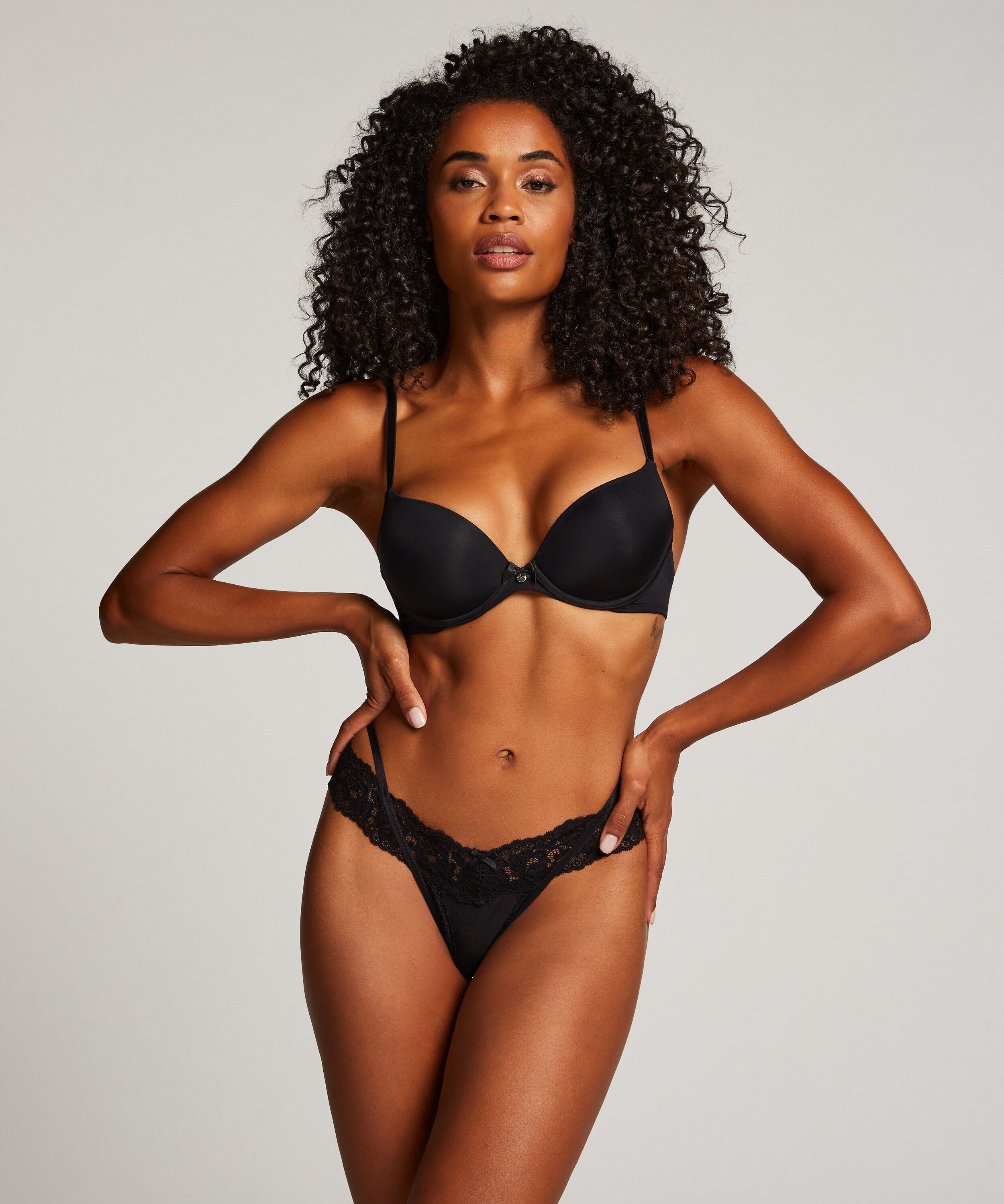 String Elliena