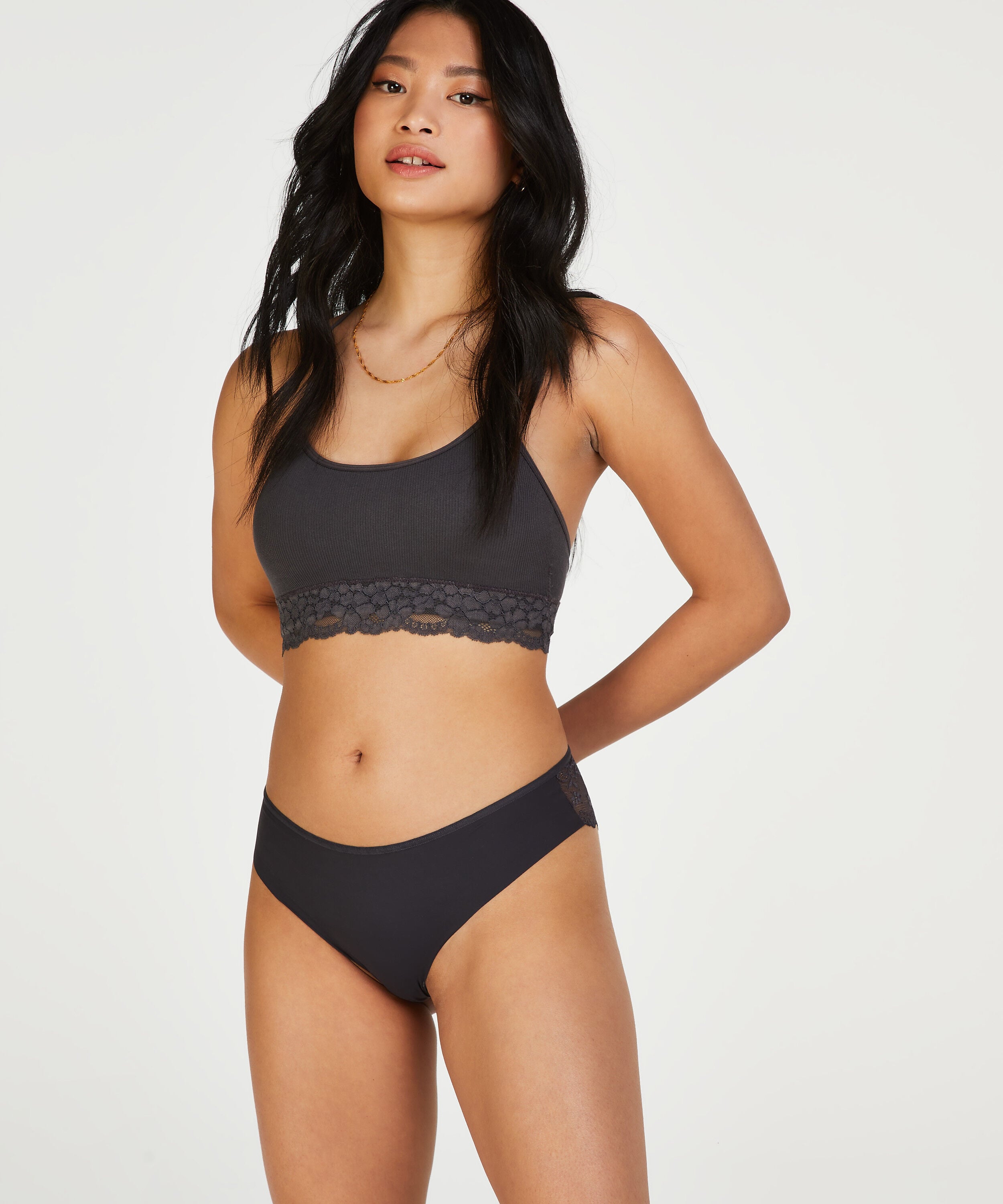Invisible brazilian Lace Back, Grijs