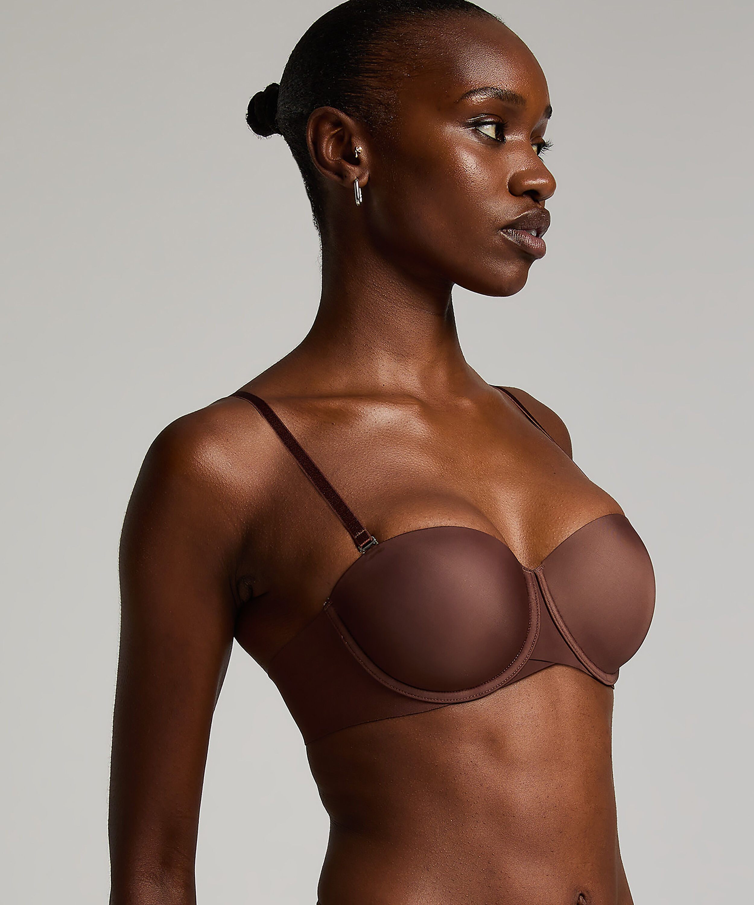 Voorgevormde strapless beugel bh Jane, Bruin Voorgevormde strapless beugel bh Jane, Bruin
