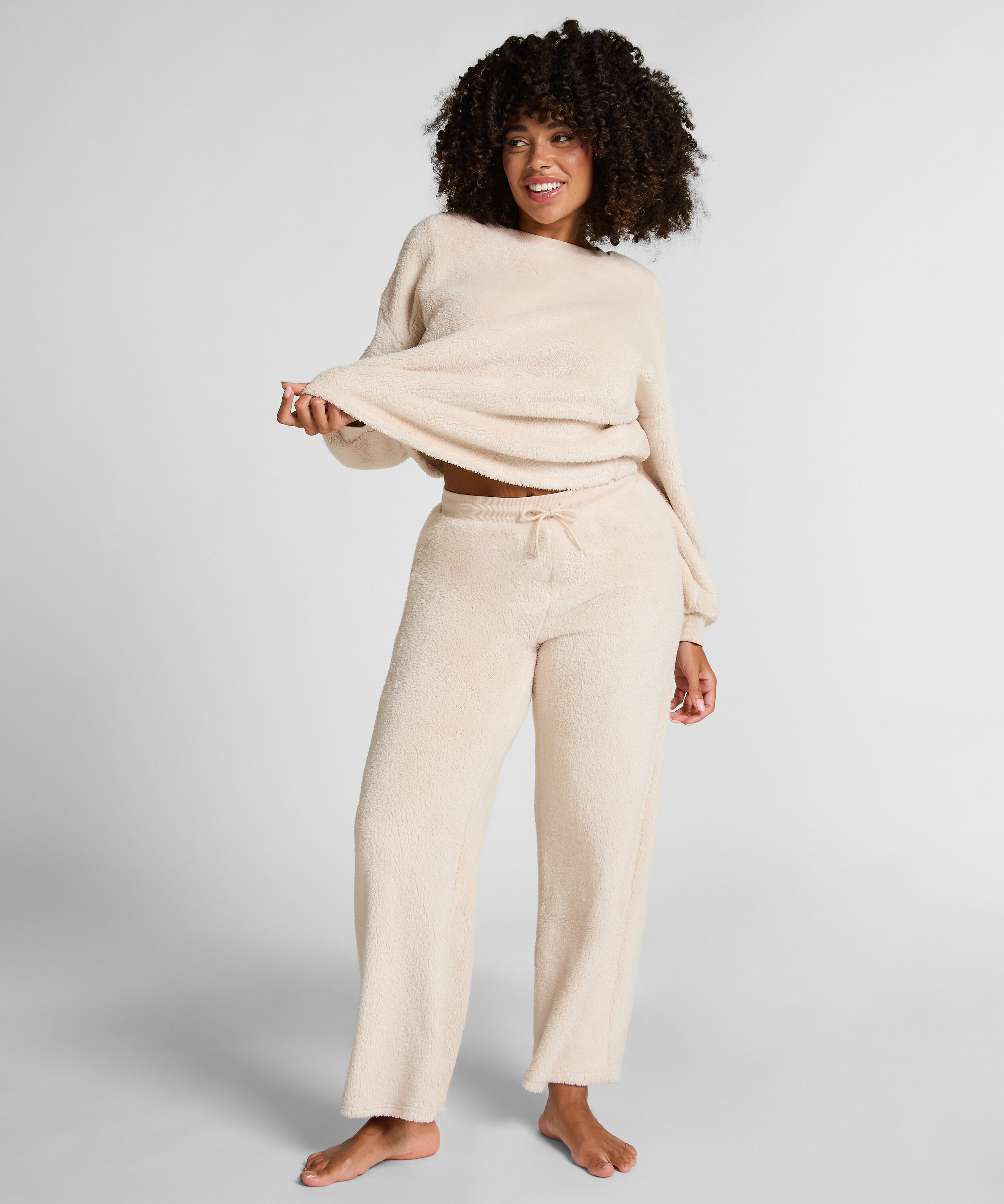 Broek Fluffy Fleece, Beige Broek Fluffy Fleece, Beige