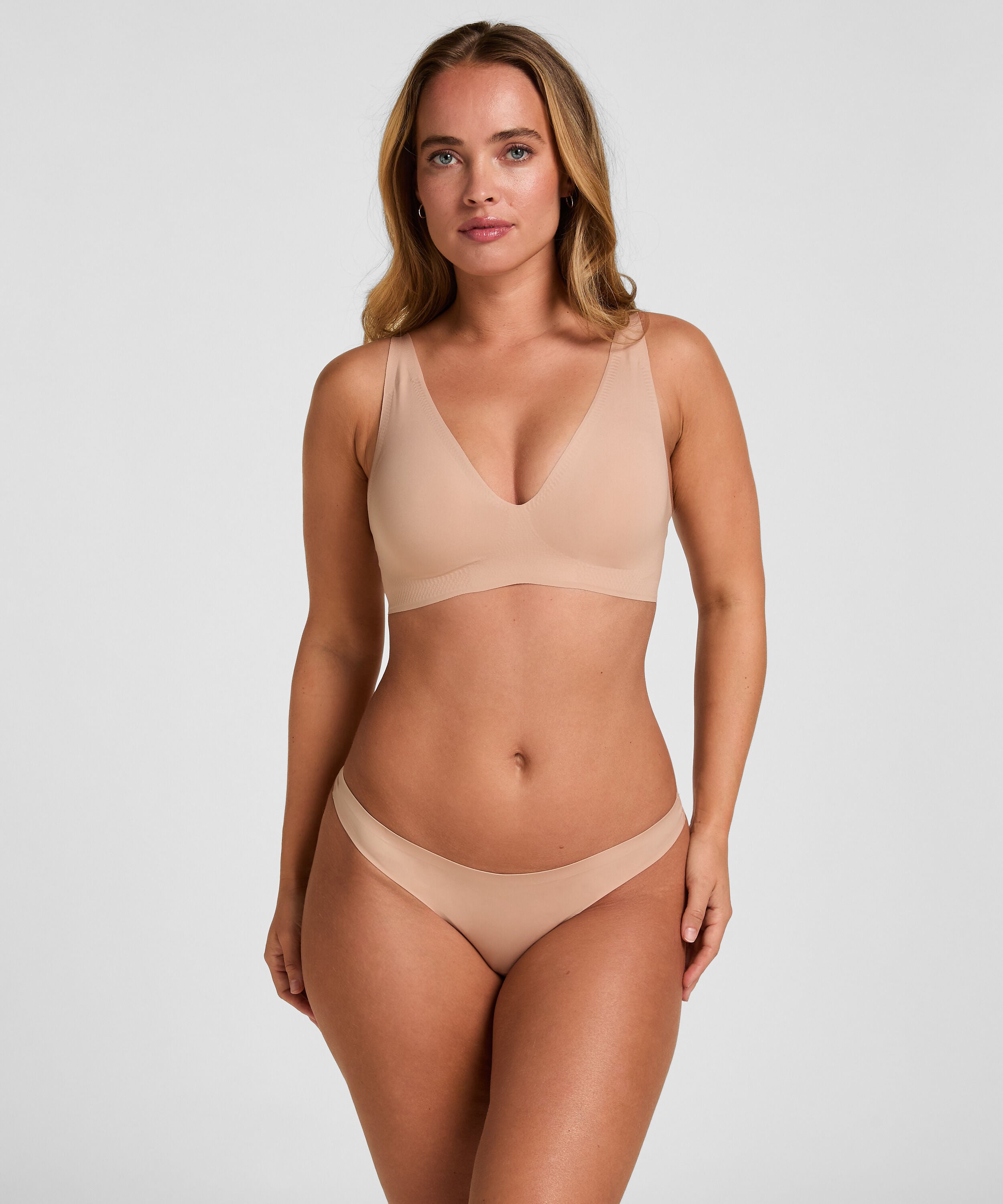 Super Comfort String, Beige Super Comfort String, Beige